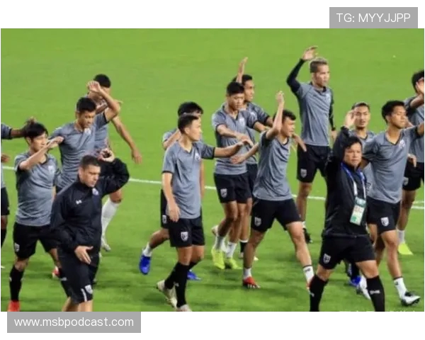 围绕英超篮板数据解析与球队攻防表现深度观察分析 围绕英超篮板数据解析与球队攻防表现深度观察分析